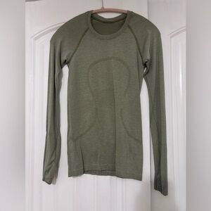 Lululemon Swiftly Tech Long Sleeve